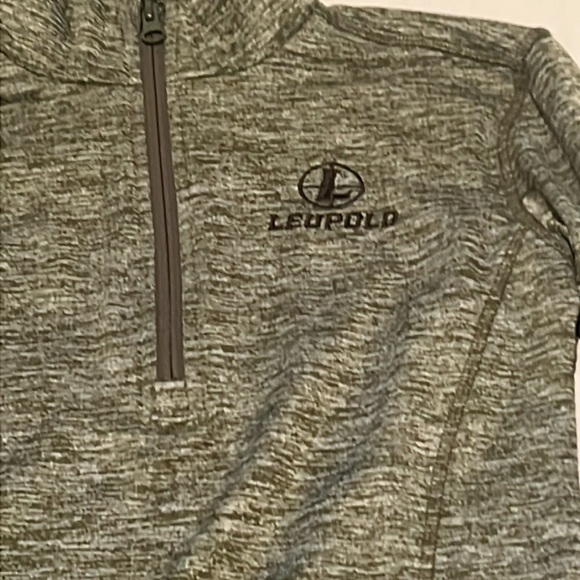 Leupold long sleeve shirt size S. - Picture 2 of 5